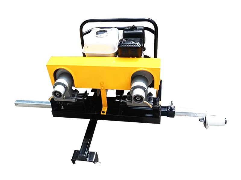 ND-4.2×2 內(nèi)燃軟軸高頻單邊搗固機(jī)